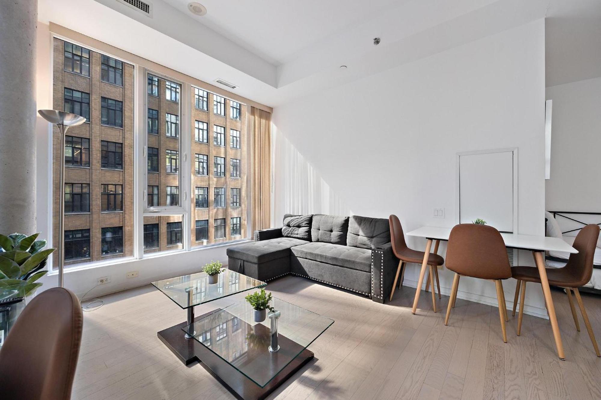 Trendy 1Bedroom Downtown Toronto Condo Экстерьер фото